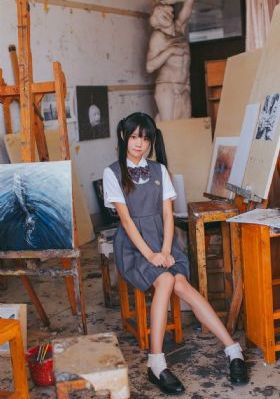 边摸边吃奶边做爽gif动态视频_BD韩语免费播放